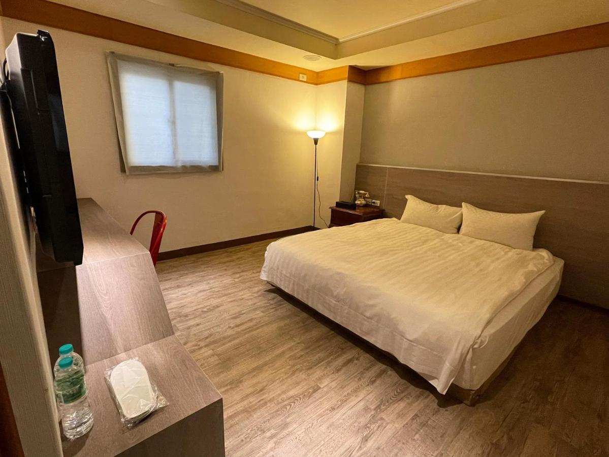 The Rivero Hotel Kaohsiung Exterior photo
